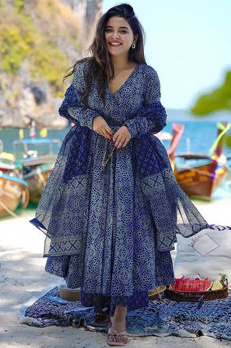 women's cotton blend printed angarkha kurta palazzo with dupatta set