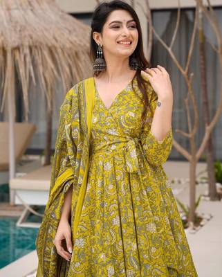 women's cotton blend printed anarkali kurta palazzo with dupatta set 3