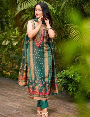 women's chanderi printed kurta pant with dupatta set 3