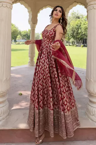 women's chanderi woven motiff anarkali kurta pant with dupatta set