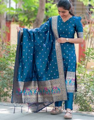 women's art silk woven butta motiff kurta pant with dupatta set 2