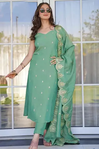 women's cotton blend embroidered kurta pant with dupatta set