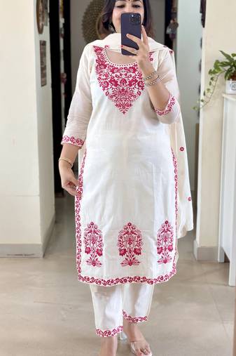 women's cotton blend embroidered kurta pant with dupatta set