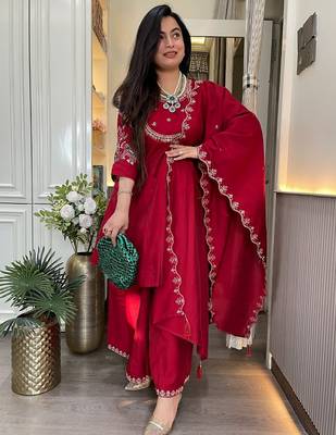 women's silk blend embroidered kurta palazzo with dupatta set 3