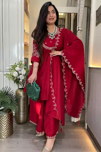 women's silk blend embroidered kurta palazzo with dupatta set