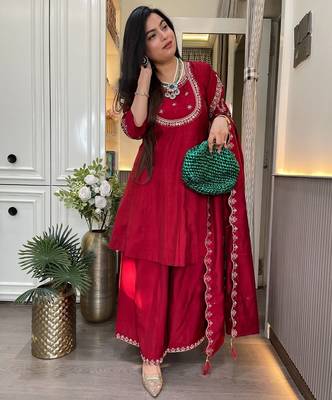 women's silk blend embroidered kurta palazzo with dupatta set 5