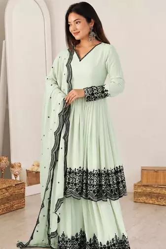 Women pista gorgette embroidery work detailing kurta set with dupatta