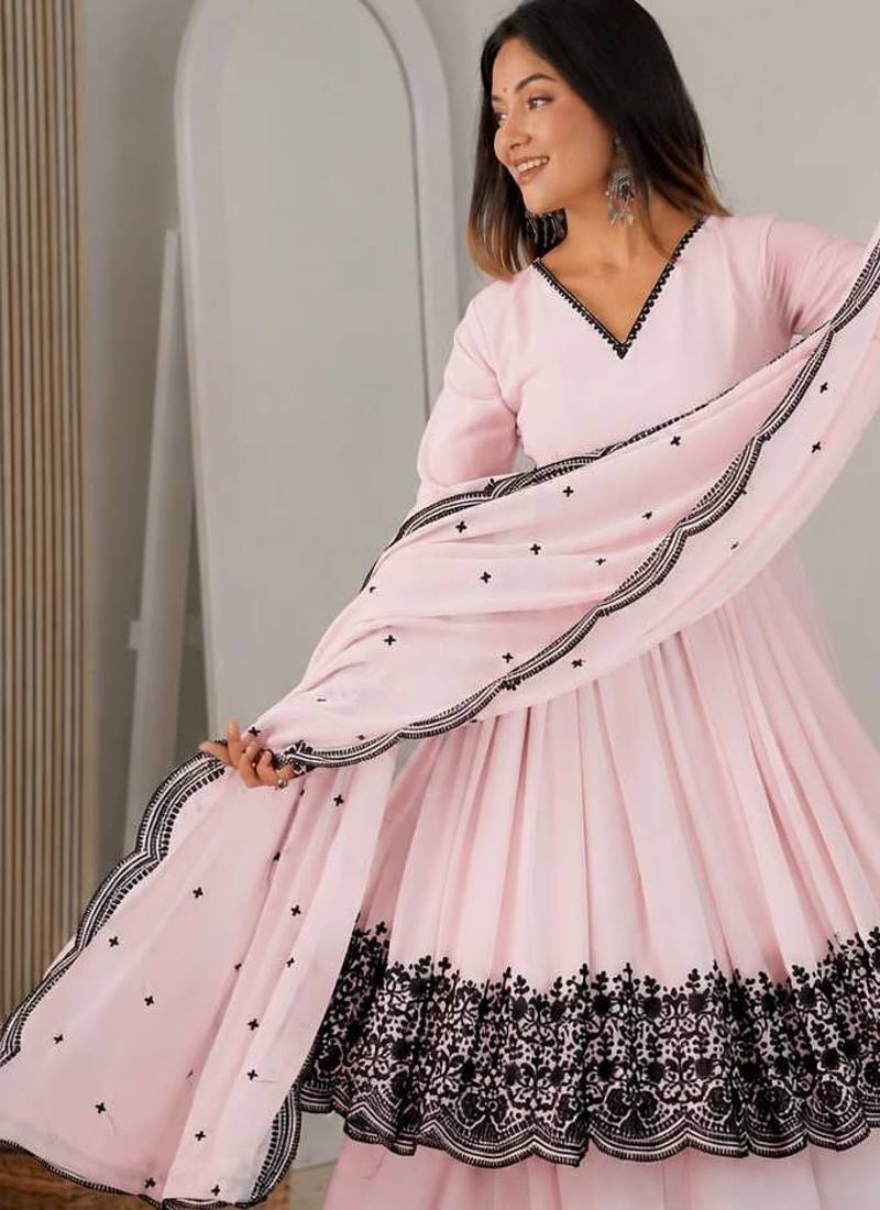 Women light pink gorgette embroidery work detailing kurta set with dupatta
