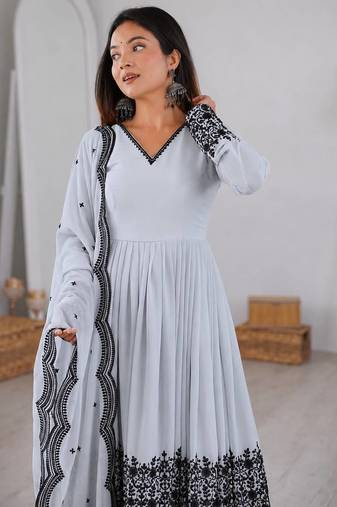 Women white gorgette embroidery work detailing kurta set with dupatta