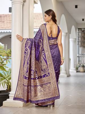 women's purple jacquard silk blend saree with zari paisley border occasion wear 2