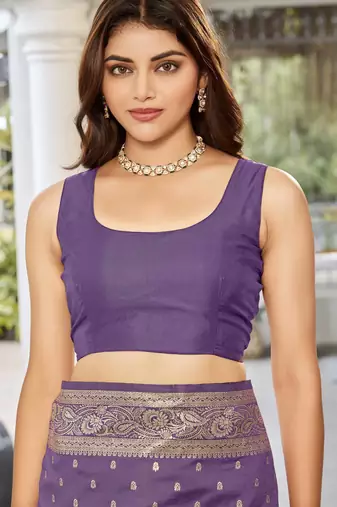 women's purple jacquard silk blend saree with zari paisley border occasion wear