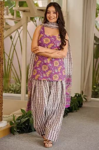 Floral printed pure cotton suit for women