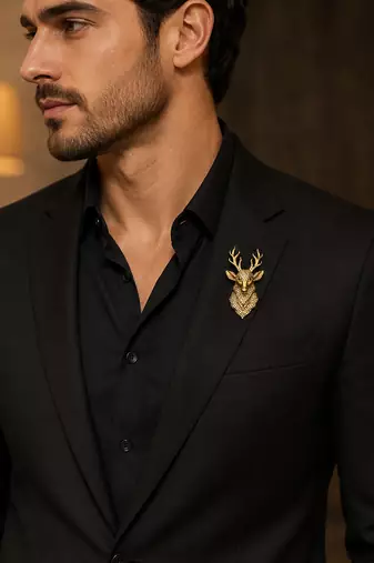 Royal gold-tone deer head statement brooch with crystal detailing