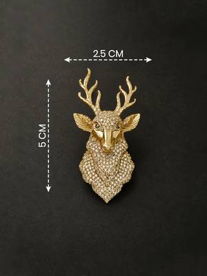 Royal gold-tone deer head statement brooch with crystal detailing 4