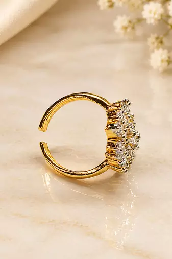 Elegant gold-plated floral cluster statement ring with clear stones