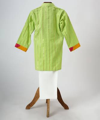 Neon green embroidered cotton kurta set 3