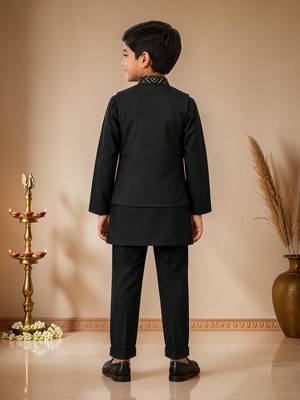 boys black cotton kurta pyjama set with embroidered sequined waistcoat 2