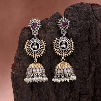 Pink color dual tone oxidised jhumka earrings 1