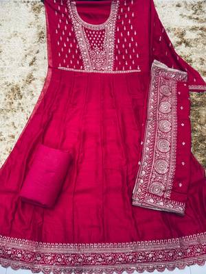 Magenta Embroidered Anarkali Gown with Designer Dupatta – Premium Festive Ethnic Wear 4