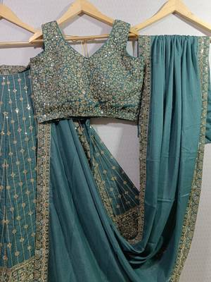 emerald green embroidered lehenga set with dupatta 8