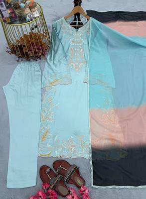 Sky-blue rayon embroidered kurta set 4