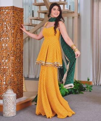 Dark-yellow faux georgette printed palazzo set 2