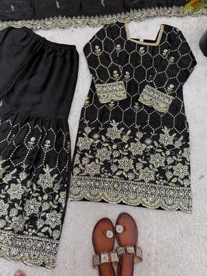 Black silk blend embroidered sharara set 3