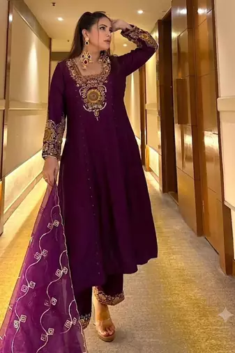 Purple crepe embroidered kurta set