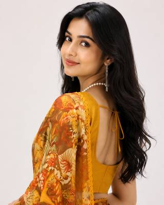 Mustard color weightless floral printed sarees with unstitched blouse 3