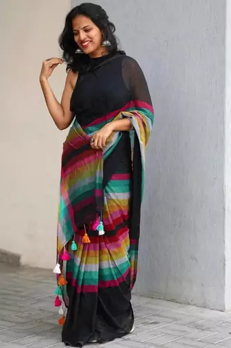 Black linen stripes print printed saree