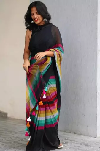 Black linen stripes print printed saree