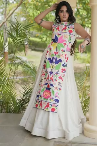 White Cotton Readymade Navratri Lehenga Choli with Embroidery & Thread Work