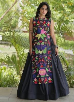 Black Cotton Readymade Navratri Lehenga Choli with Embroidery & Thread Work 1