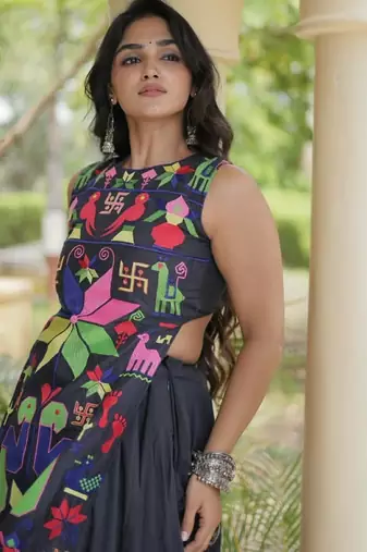 Black Cotton Readymade Navratri Lehenga Choli with Embroidery & Thread Work