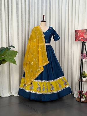 Navy Silk Blend Readymade Navratri Lehenga Choli with Embroidery & Mirror Work 4