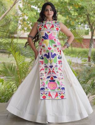 Magnetic White Cotton Navratri Wear Lehenga With Embroidered Blouse 1