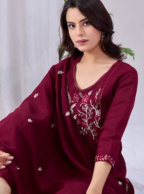 Wine pure cotton floral embroidered kurta trouser dupatta set 3