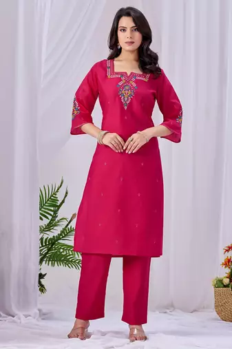Pink silk floral embroidered kurta trouser dupatta set