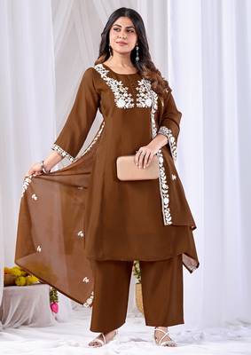 Brown pure cotton floral embroidered kurta trouser dupatta set 3