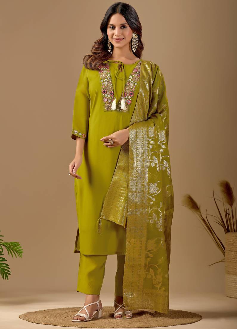 Green chanderi floral embroidered kurta trouser dupatta set with jacquard dupatta