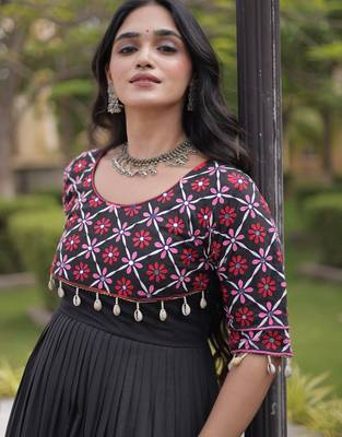 Black cotton readymade anarkali suit with embroidery & mirror work 2