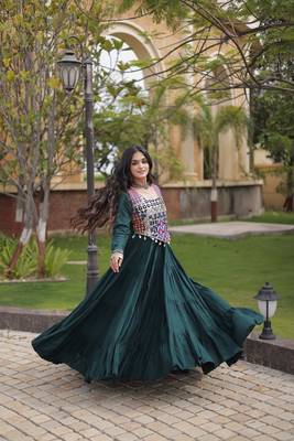 Green cotton readymade anarkali suit with gota patti & lace work 2