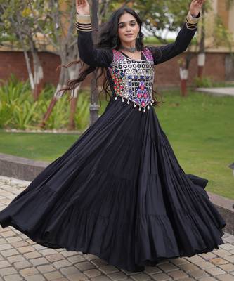Black cotton readymade anarkali suit with gota patti & lace work 3