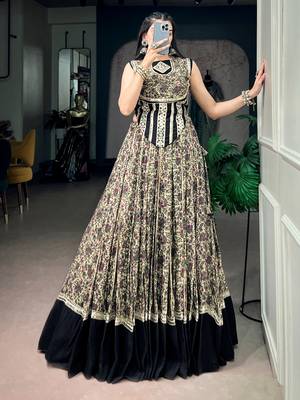 Beautiful Black Floral Printed Cotton Navratri Wear Lehenga Choli 1