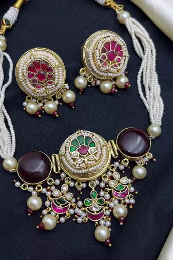 handcrafted kundan pachi choker necklace set with pearl hasli