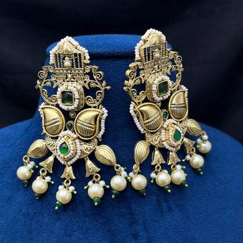antique gold temple jewelry set with choker necklace and jhumka earrings 3