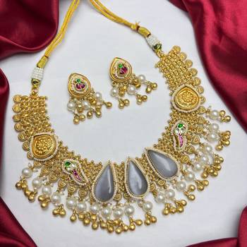 south indian temple choker necklace set with teardrop pearl 2