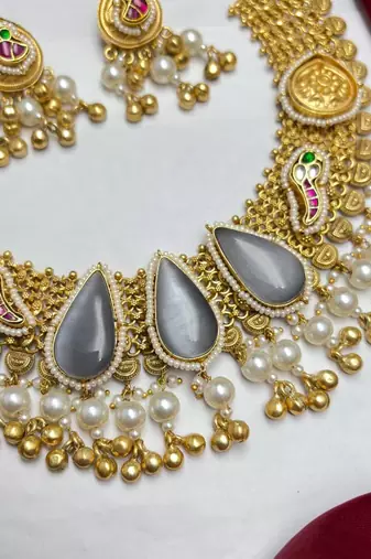 south indian temple choker necklace set with teardrop pearl