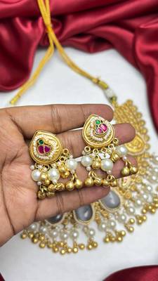 south indian temple choker necklace set with teardrop pearl 4