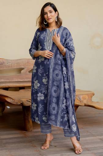 Mirchi Fashion Women's Blue & White Floral Print Pure Cotton Kurti With Pant & Dupatta Set